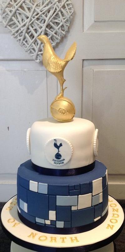 Tottenham Hotspur Football Club  - Cake by Samantha's Cake Design