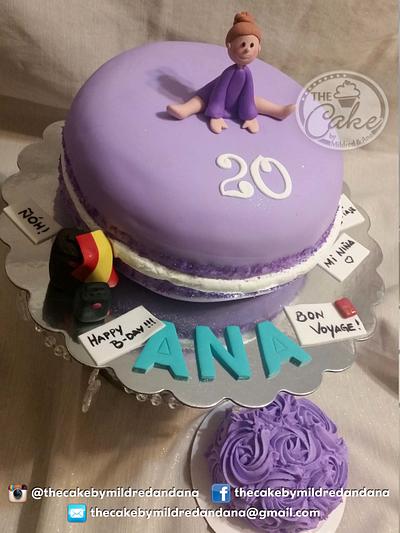 You are 20! - Cake by TheCake by Mildred