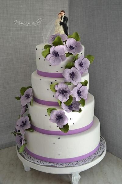 wedding cakes  - Cake by mariana