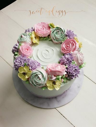 Buttercream Dream - Cake by Lulu Goh