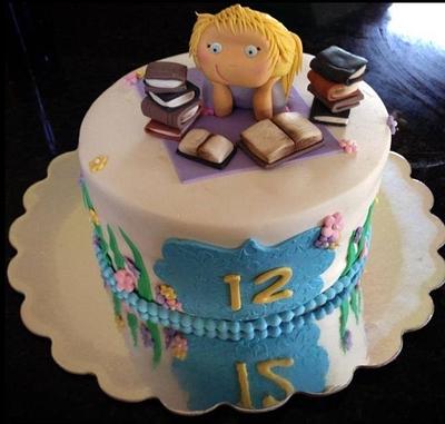 Little reader. - Cake by TheBakeryBoutique