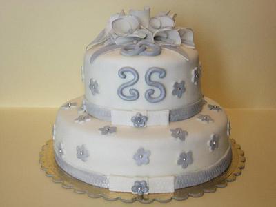 silver wedding cake - Cake by Marilena