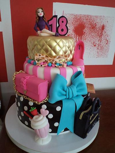 Fashion birthday cake - Cake by Zaklina