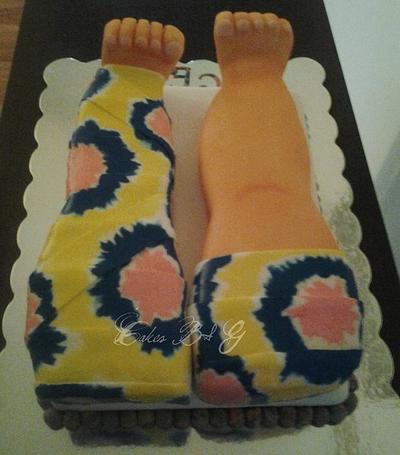 "Cast" CAKE - Cake by Laura Barajas 