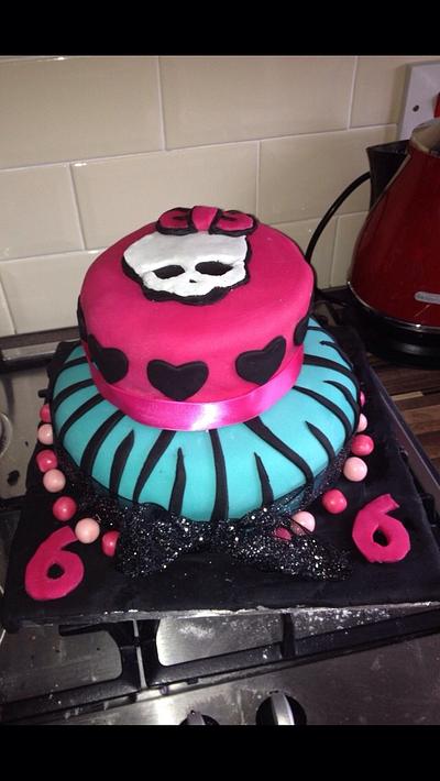 Monster High Cake - Cake by Vetnursey