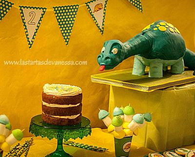 Dino party cake - Cake by Vanessa Rodríguez