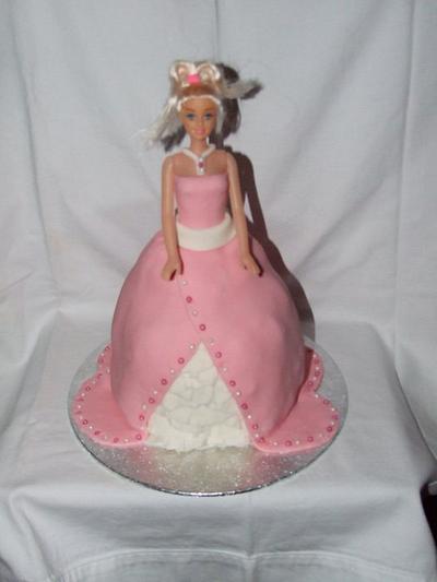 Princess - Cake by Sarah