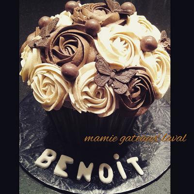 giant cupcake - Cake by Manon
