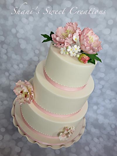 Pretty in Pink - Cake by Shani's Sweet Creations