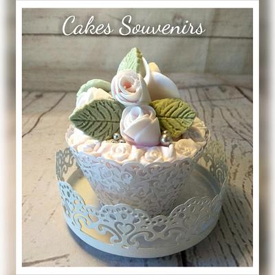 Cupcakes con rosas - Cake by Claudia Smichowski