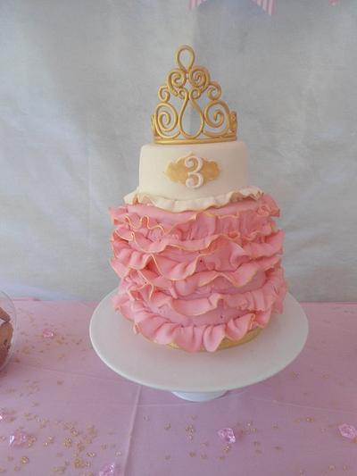 Princess Gold and Pink - Cake by Adriana Vigas