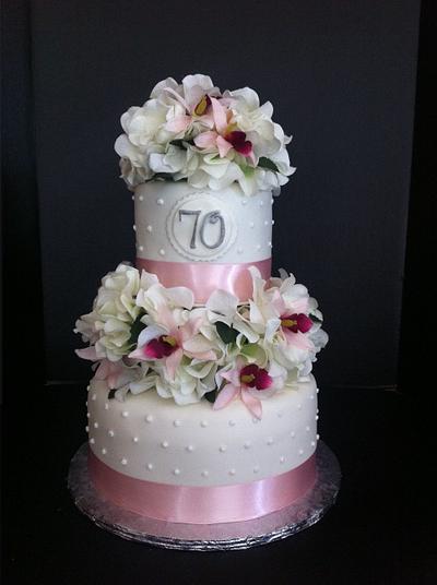 Anniversary cake - Cake by Woodcakes