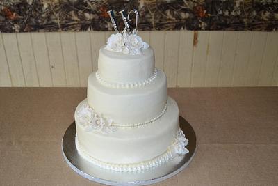 My first wedding cake - Cake by Gingercakes