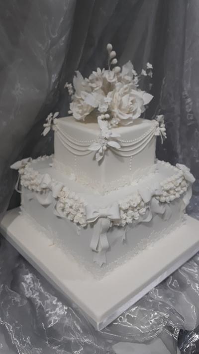 Classic White Wedding Cake - Cake by Julissa 