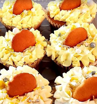 Banana Pudding Cupcakes - Cake by Celene's Confections