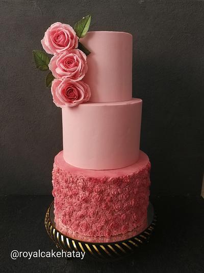 Rose cake  - Cake by Royalcake 