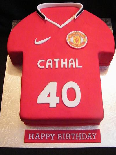 Manchester United T-Shirt Cake - Cake by Nicolette Pink