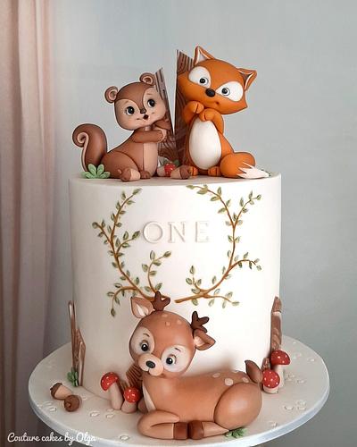 Woodland - Cake by Couture cakes by Olga