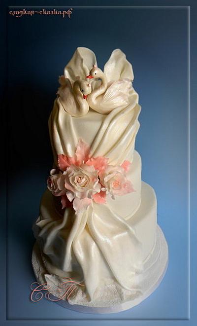 Wedding cake with swans - Cake by Svetlana