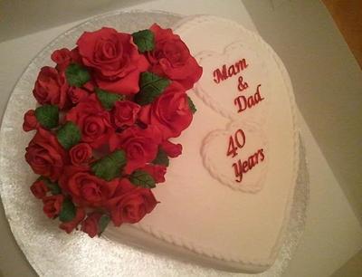 Red Rose Heart - Cake by ldarby