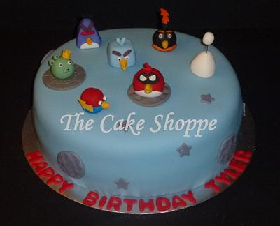 angry birds cake - Cake by THE CAKE SHOPPE