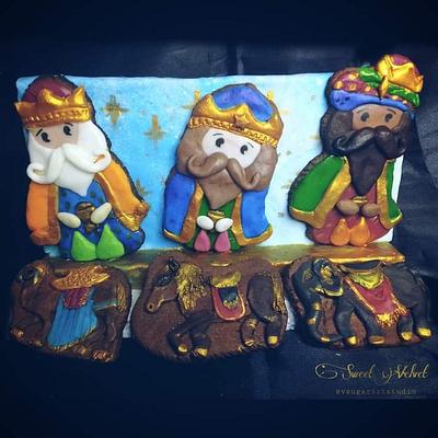 The three Kings - Cake by SV SugarArt Studio•Sylvia Vázquez