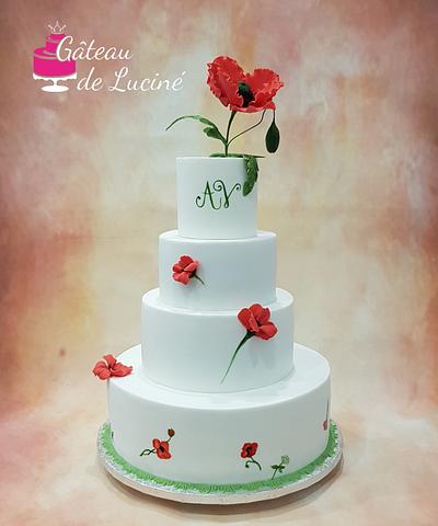 Poppy wedding cake  - Cake by Gâteau de Luciné