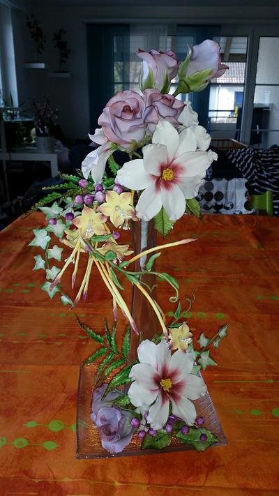 Flower Arrangements... - Cake by Weys Cakes