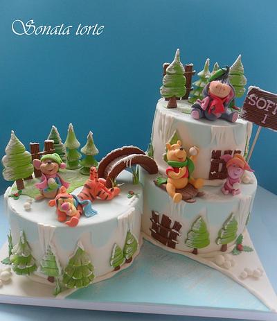 Winnie the pooh friends snow cakes - Cake by Sonata Torte