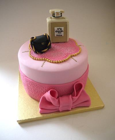Chanel inspired birthday cake.  - Cake by Ginny