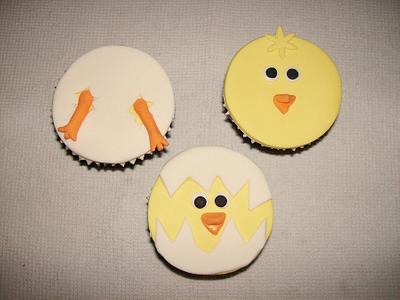 Easter Cupcakes - Little Chicks - Cake by Sarah