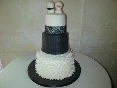 Black and White Wedding Cake - Cake by Yvette