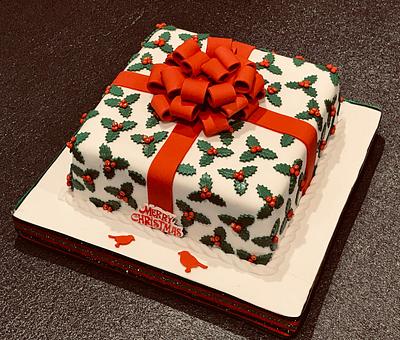Christmas Gift Cake - Cake by Margaret Lloyd