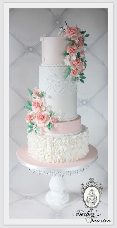 Wedding cake - Cake by Berber's Cakes & Moulds