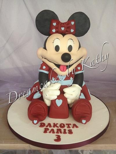 Minnie Mouse - Cake by dreamcakesbykathy