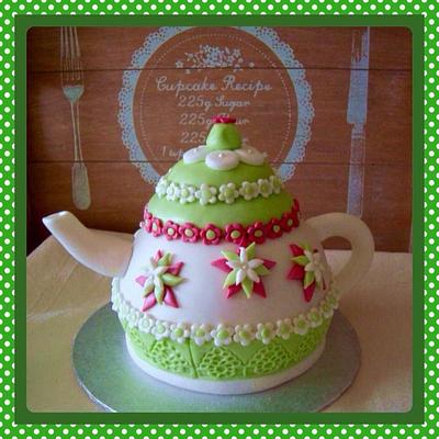 Pretty Teapot Cake - Cake by Hayley