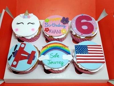 USA Travel cupcakes - Cake by Sweet Mantra Homemade Customized Cakes Pune