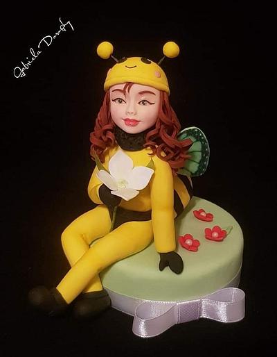 Little bee - Cake by Gabriela Doroghy
