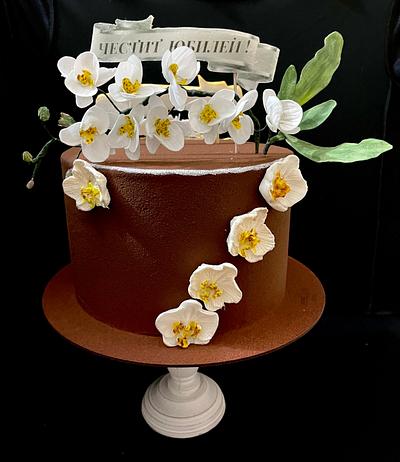 Flower orquídea  cake and lion! - Cake by Snezhana