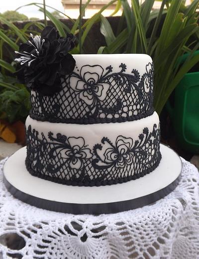White and black hand piped wedding cake  - Cake by Little Padawan Cakes 