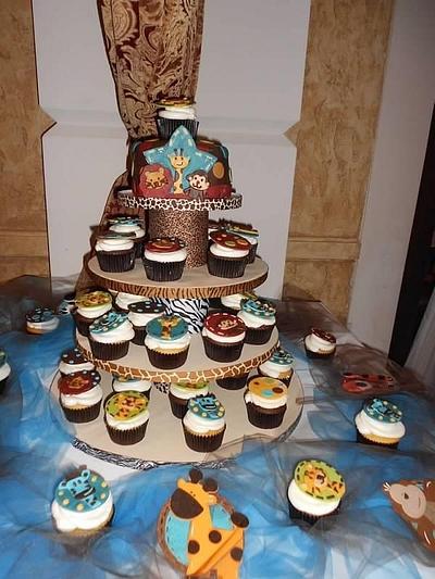 Jungle Baby Shower cupcake tower  - Cake by Fondant frenzy