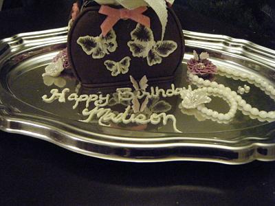 Daughters 6th birthday - Cake by Valley Kool Cakes (well half of it~Tara)