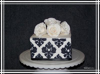 Black and White - Cake by The Custom Piece of Cake
