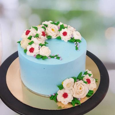 Floral blooms - Cake by Razia