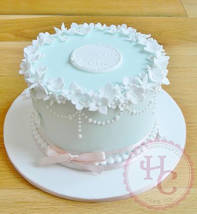Pearl - Cake by thehandcraftedcake