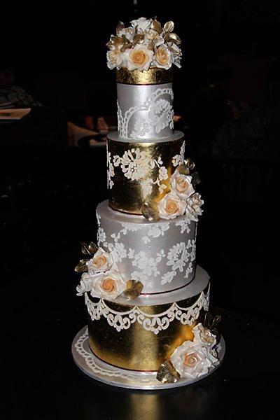 White and Gold - Cake by Sunitha Jossey