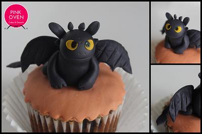 Toothless dragon cupcake topper - Cake by Niveditha