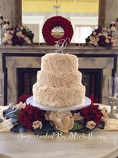 Ruffle Rose WEdding cake - Cake by Michelle 