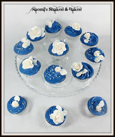 Elegance in blue - Cake by Naomi's Shaken & Baken