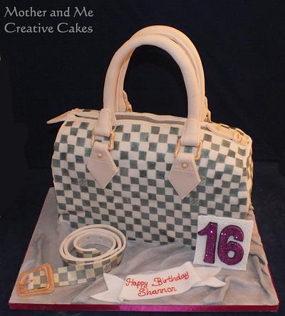 Designer Bag - Cake by Mother and Me Creative Cakes